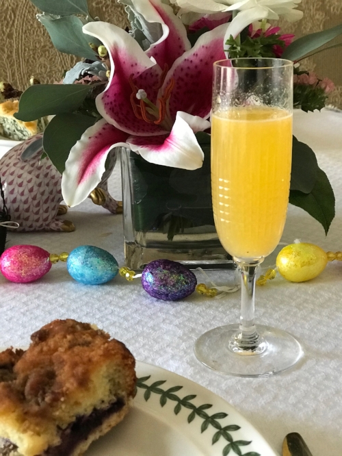 bellini with flowers and easter eggs