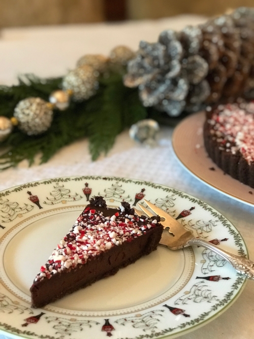 chocolate tart with peppermint