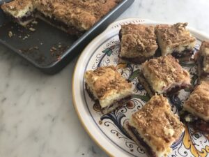 coffee cake cut into pieces